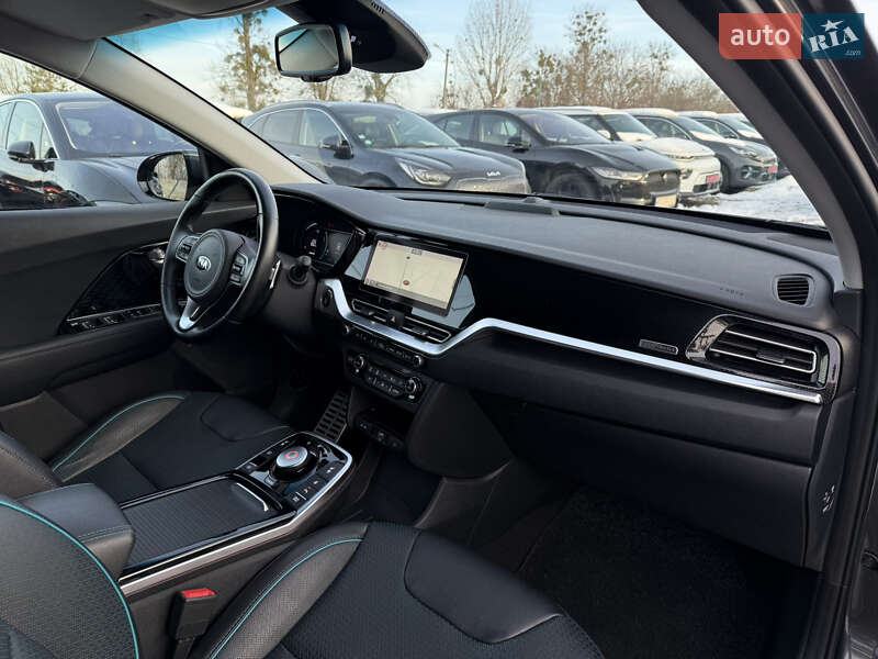 Внедорожник / Кроссовер Kia Niro 2021 в Львове