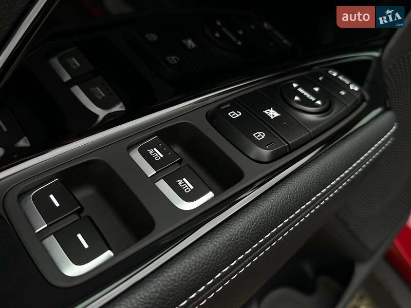 Позашляховик / Кросовер Kia Niro 2020 в Львові фото 45 Позашляховик / Кросовер Kia Niro 2020 в Львові