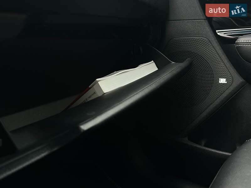 Позашляховик / Кросовер Kia Niro 2020 в Львові фото 82 Позашляховик / Кросовер Kia Niro 2020 в Львові