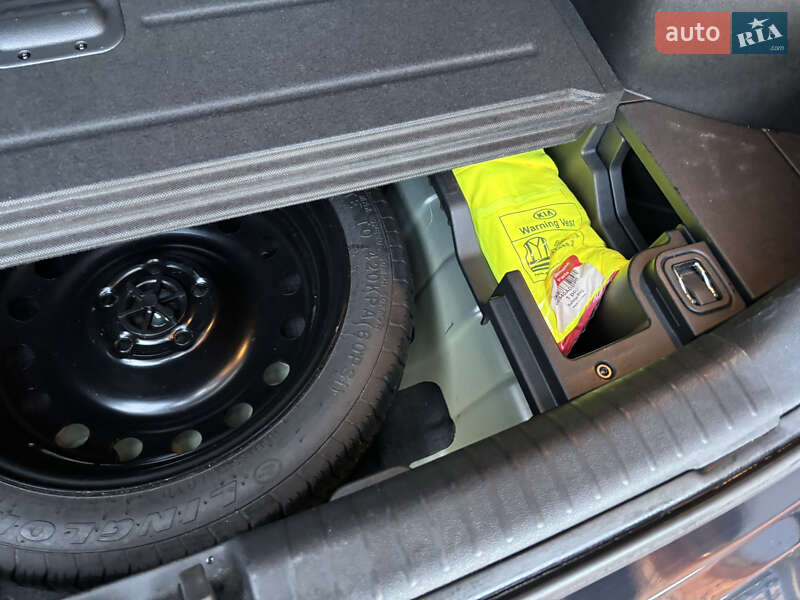 Внедорожник / Кроссовер Kia Niro 2020 в Луцке