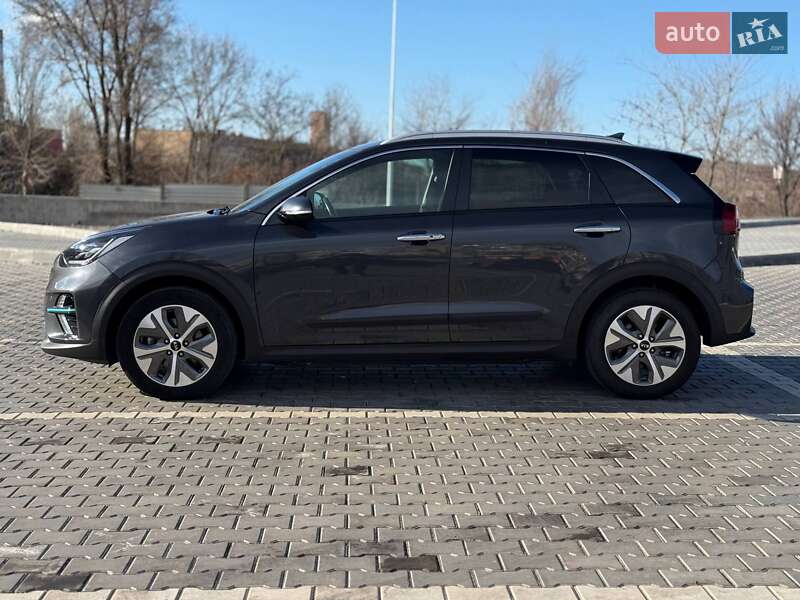 Внедорожник / Кроссовер Kia Niro 2019 в Кривом Роге