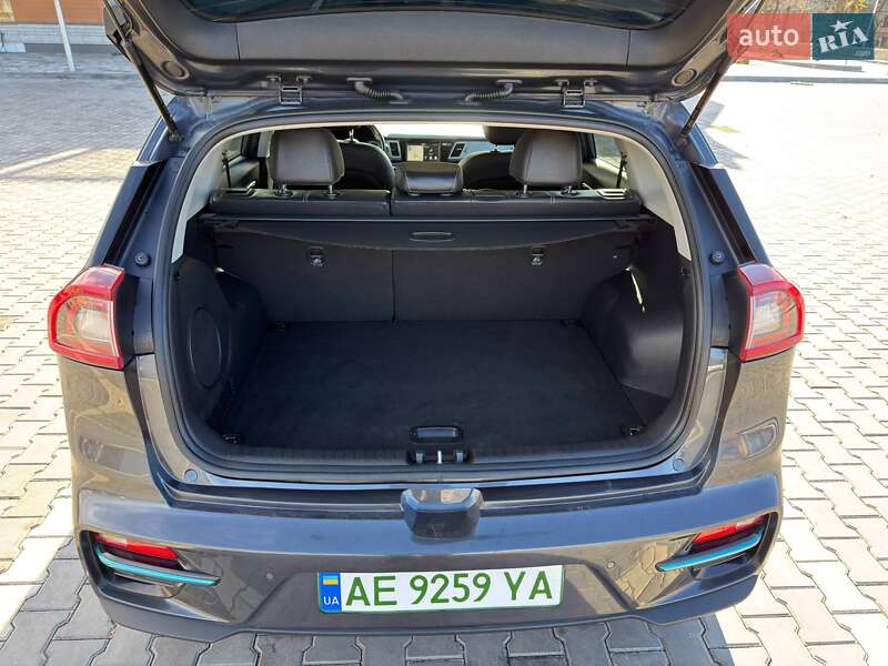 Внедорожник / Кроссовер Kia Niro 2019 в Кривом Роге