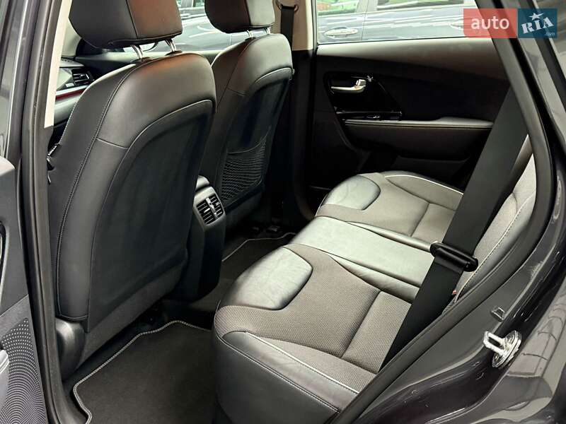 Внедорожник / Кроссовер Kia Niro 2020 в Луцке