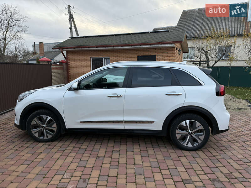 Внедорожник / Кроссовер Kia Niro 2020 в Прилуках