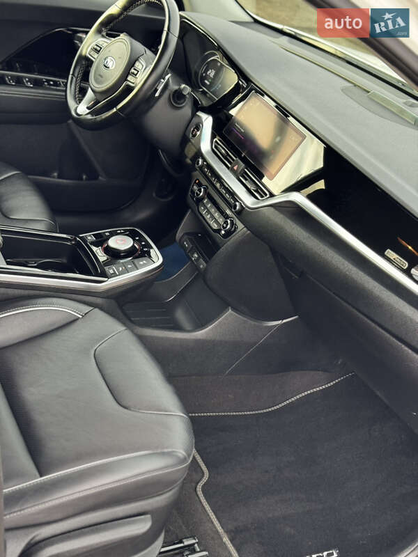 Внедорожник / Кроссовер Kia Niro 2020 в Дрогобыче