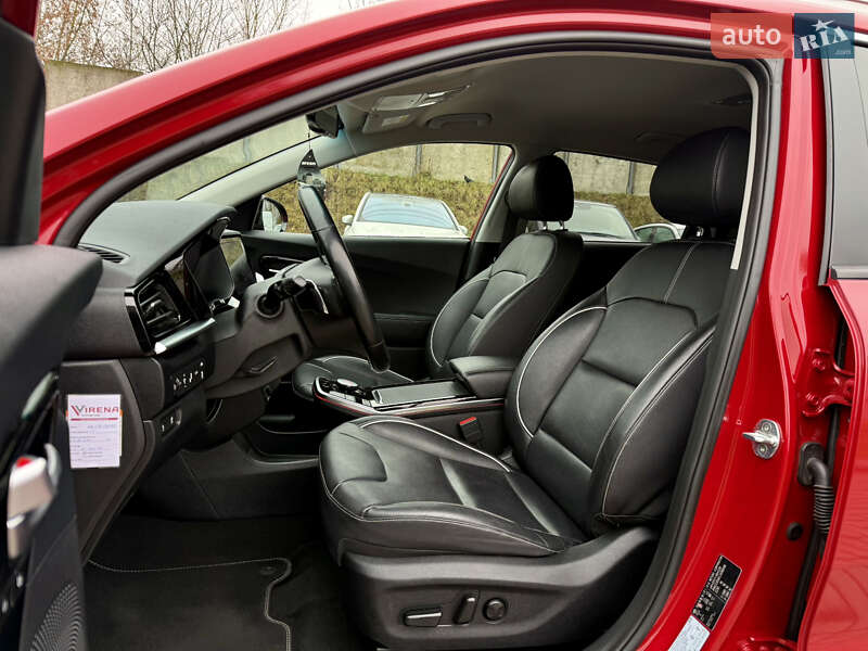 Внедорожник / Кроссовер Kia Niro 2020 в Тернополе