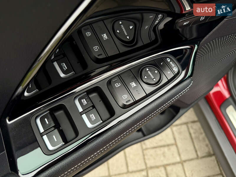 Внедорожник / Кроссовер Kia Niro 2020 в Тернополе