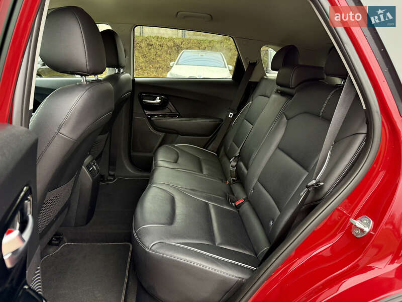 Внедорожник / Кроссовер Kia Niro 2020 в Тернополе