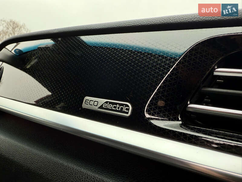 Внедорожник / Кроссовер Kia Niro 2020 в Тернополе