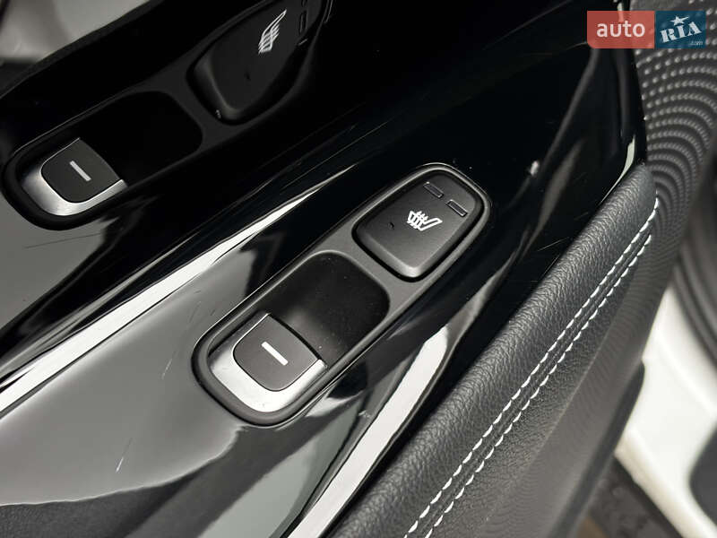 Внедорожник / Кроссовер Kia Niro 2020 в Львове