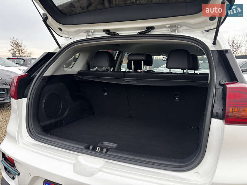 Внедорожник / Кроссовер Kia Niro 2020 в Львове