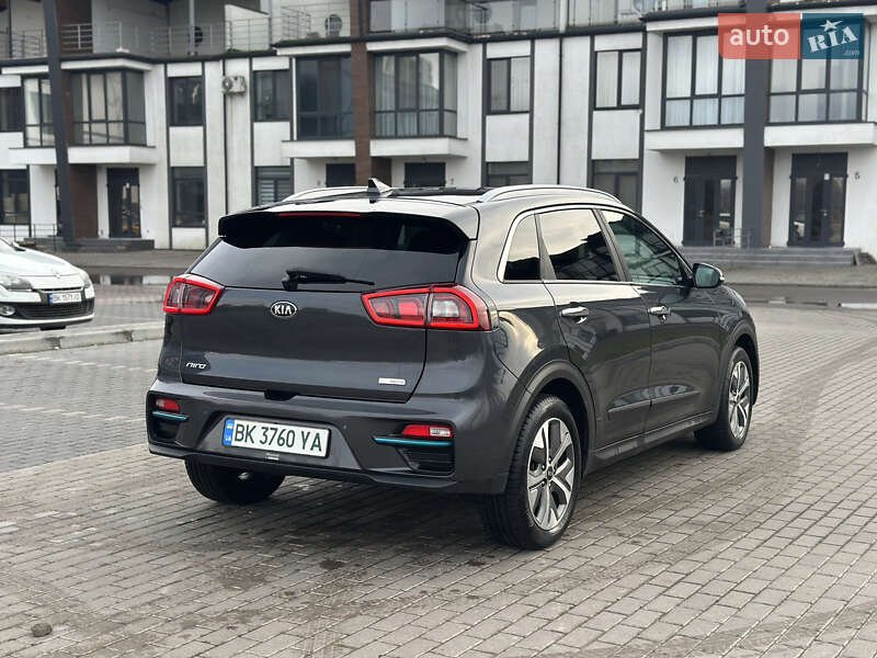 Внедорожник / Кроссовер Kia Niro 2019 в Ровно фото 10 Внедорожник / Кроссовер Kia Niro 2019 в Ровно