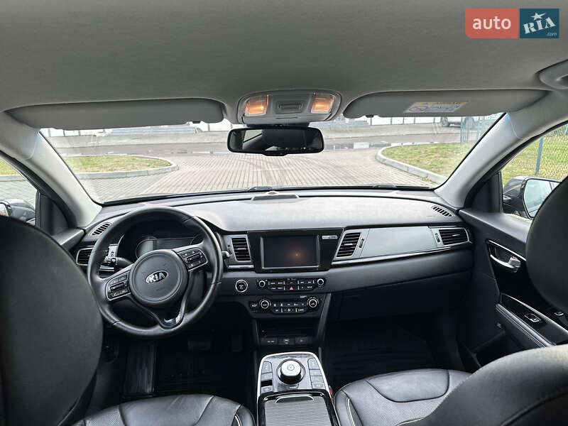 Внедорожник / Кроссовер Kia Niro 2019 в Ровно фото 43 Внедорожник / Кроссовер Kia Niro 2019 в Ровно