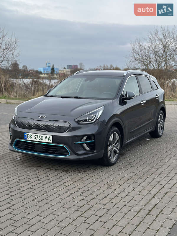 Внедорожник / Кроссовер Kia Niro 2019 в Ровно фото 66 Внедорожник / Кроссовер Kia Niro 2019 в Ровно