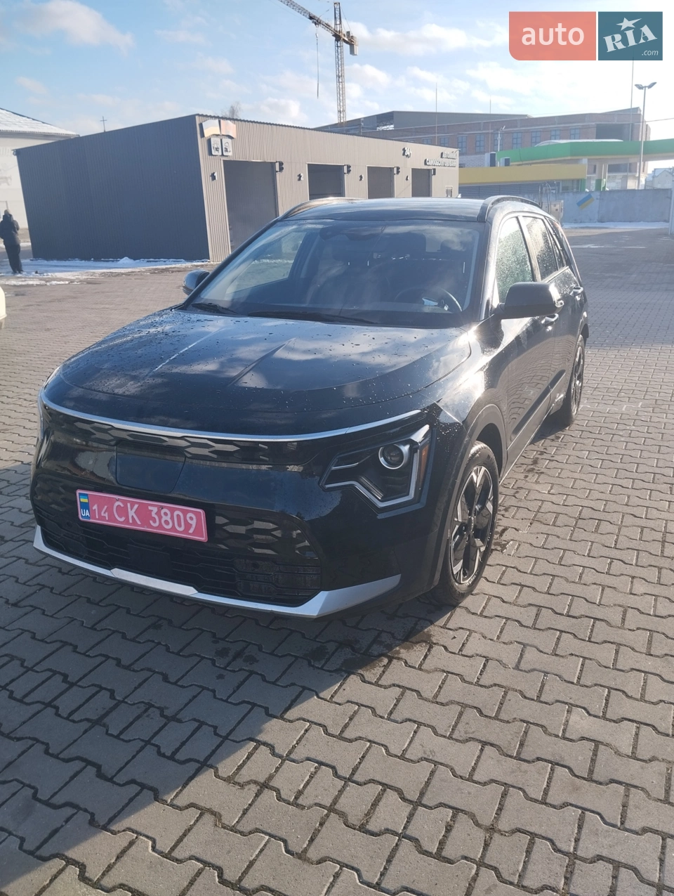 Стан нового авто.сертифікований.стоїть на червоних транзитах.проводилась заміна переднього бампера і передніх фар.один косметичний підкрас переднього бампера.додаткова інформація по телефону**********