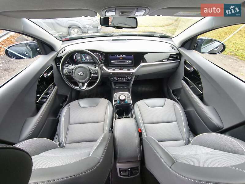 Позашляховик / Кросовер Kia Niro 2020 в Луцьку
