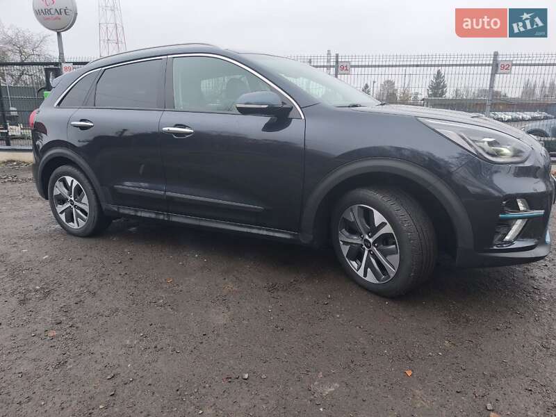 Позашляховик / Кросовер Kia Niro 2020 в Луцьку