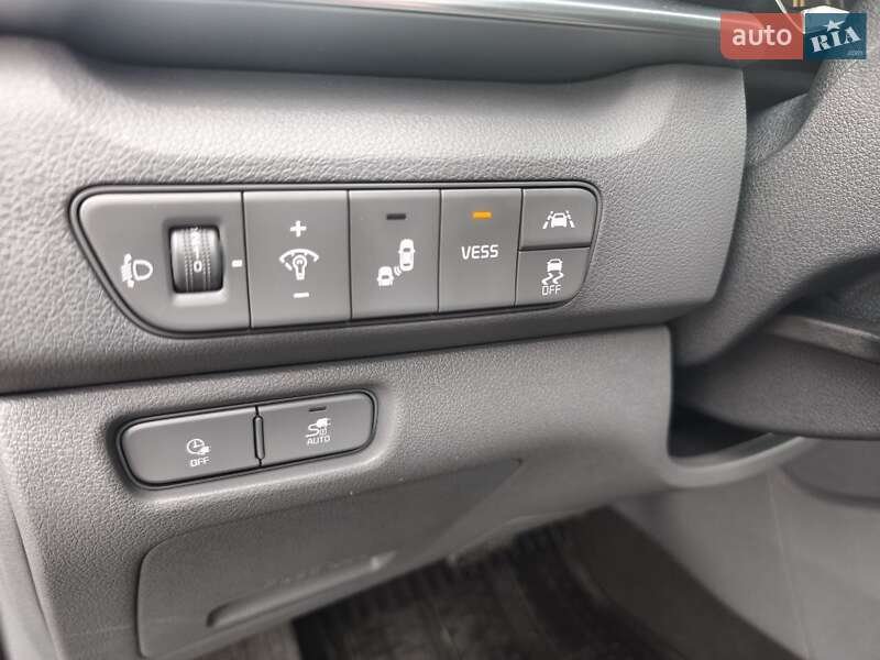 Позашляховик / Кросовер Kia Niro 2020 в Луцьку