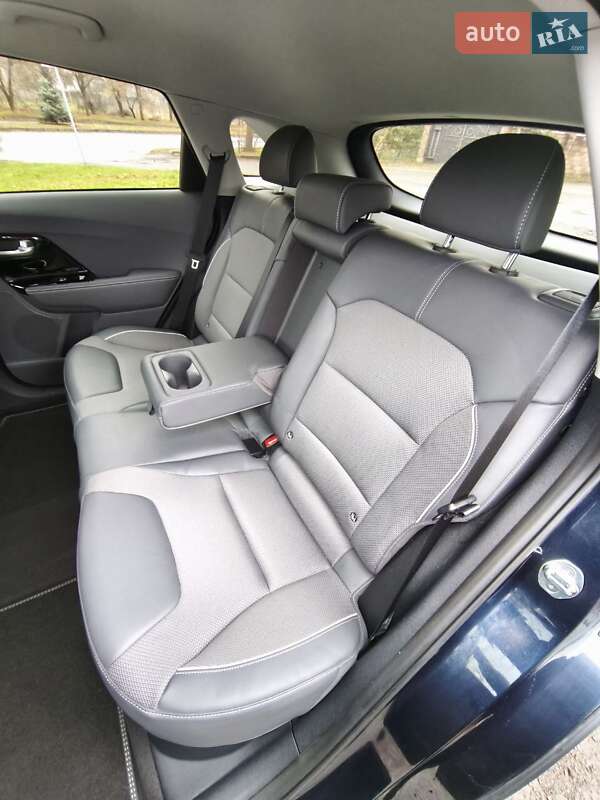 Позашляховик / Кросовер Kia Niro 2020 в Луцьку