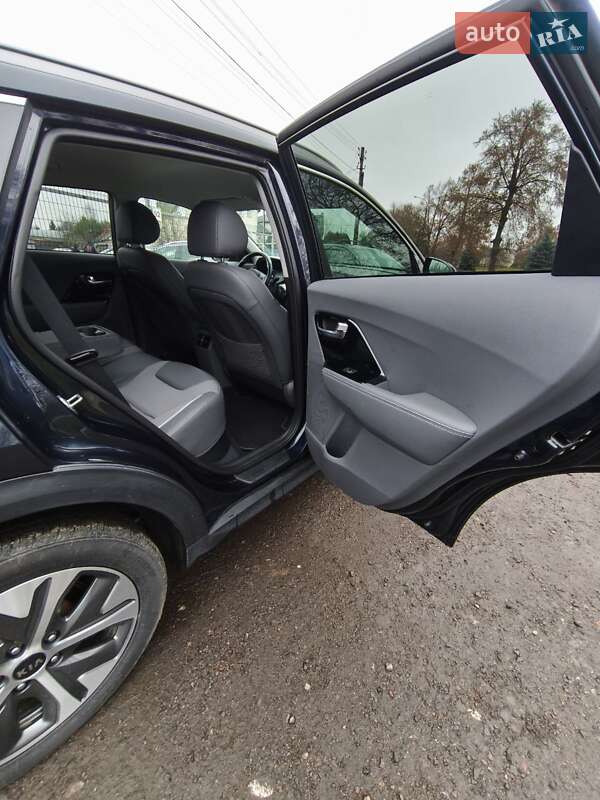 Позашляховик / Кросовер Kia Niro 2020 в Луцьку