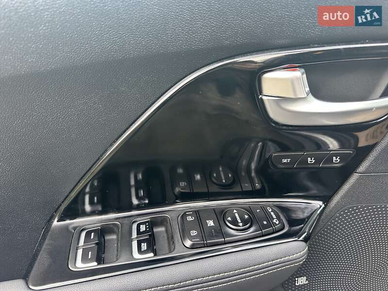 Внедорожник / Кроссовер Kia Niro 2020 в Луцке фото 11 Внедорожник / Кроссовер Kia Niro 2020 в Луцке