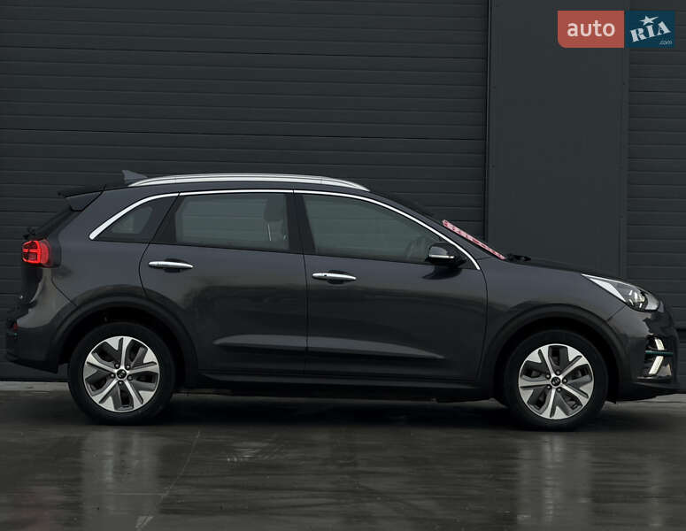 Позашляховик / Кросовер Kia Niro 2020 в Дубні