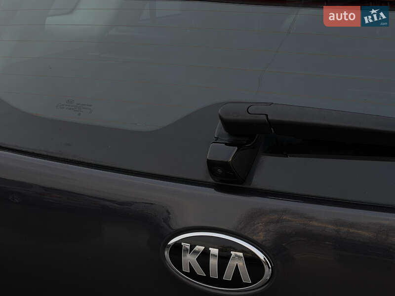 Позашляховик / Кросовер Kia Niro 2020 в Дубні