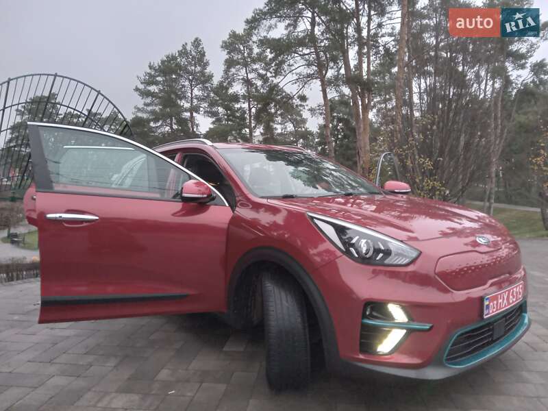 Внедорожник / Кроссовер Kia Niro 2020 в Ирпене