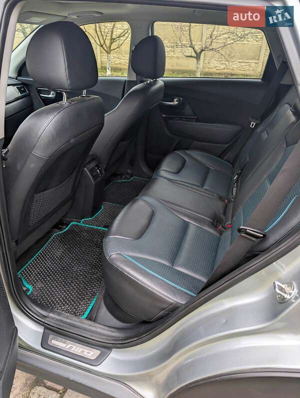 Позашляховик / Кросовер Kia Niro 2019 в Луцьку