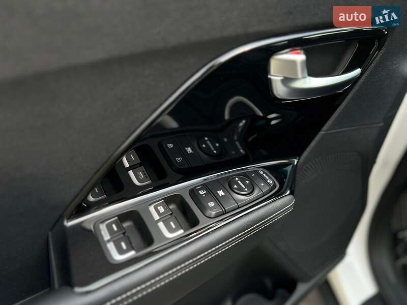 Позашляховик / Кросовер Kia Niro 2021 в Вінниці