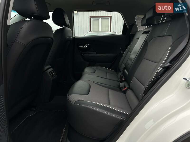 Внедорожник / Кроссовер Kia Niro 2022 в Львове