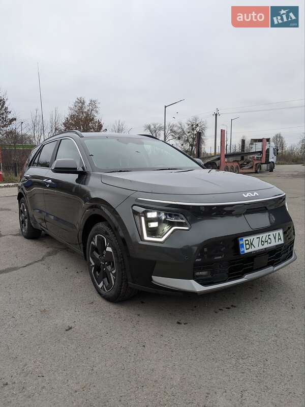 Внедорожник / Кроссовер Kia Niro 2024 в Ровно