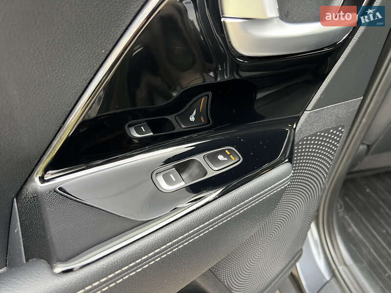 Внедорожник / Кроссовер Kia Niro 2019 в Ровно