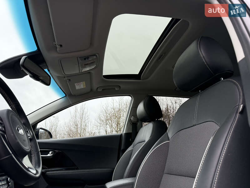 Внедорожник / Кроссовер Kia Niro 2021 в Львове