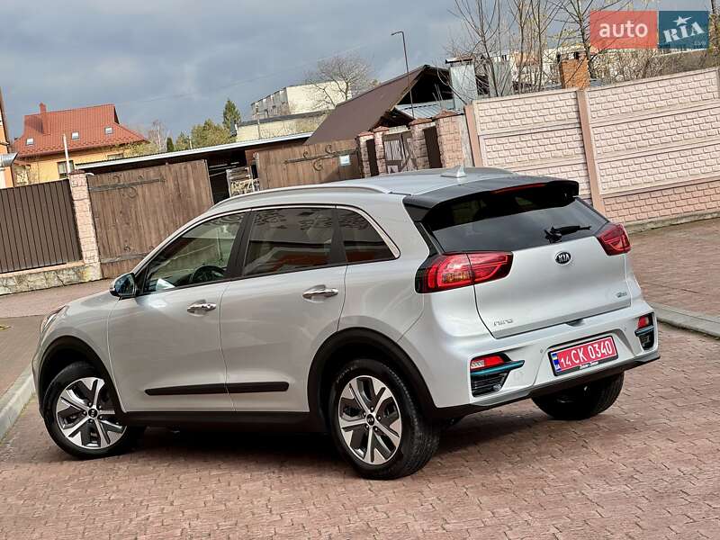 Внедорожник / Кроссовер Kia Niro 2020 в Стрые фото 23 Внедорожник / Кроссовер Kia Niro 2020 в Стрые