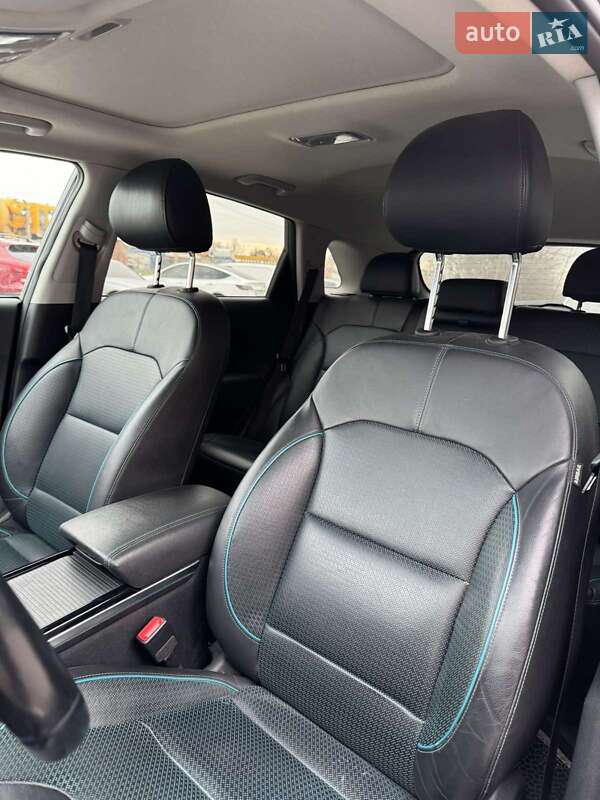 Внедорожник / Кроссовер Kia Niro 2019 в Виннице