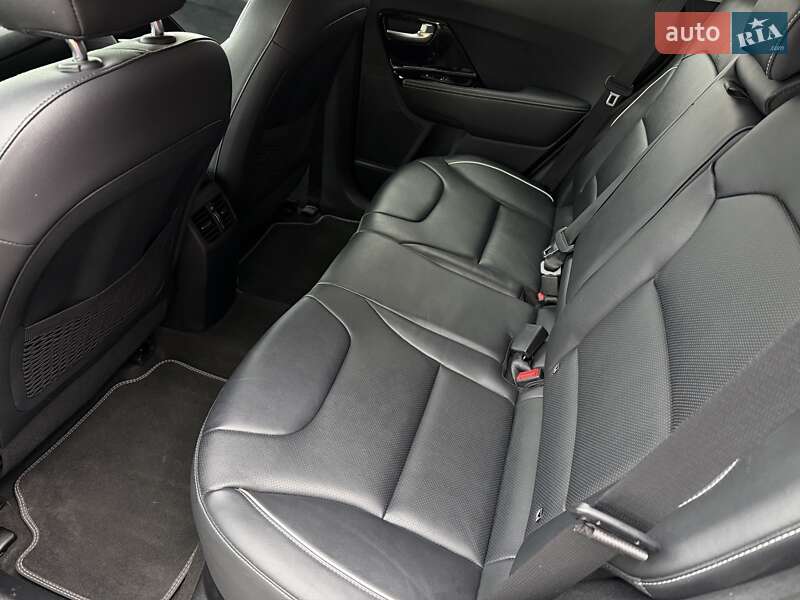 Внедорожник / Кроссовер Kia Niro 2020 в Стрые