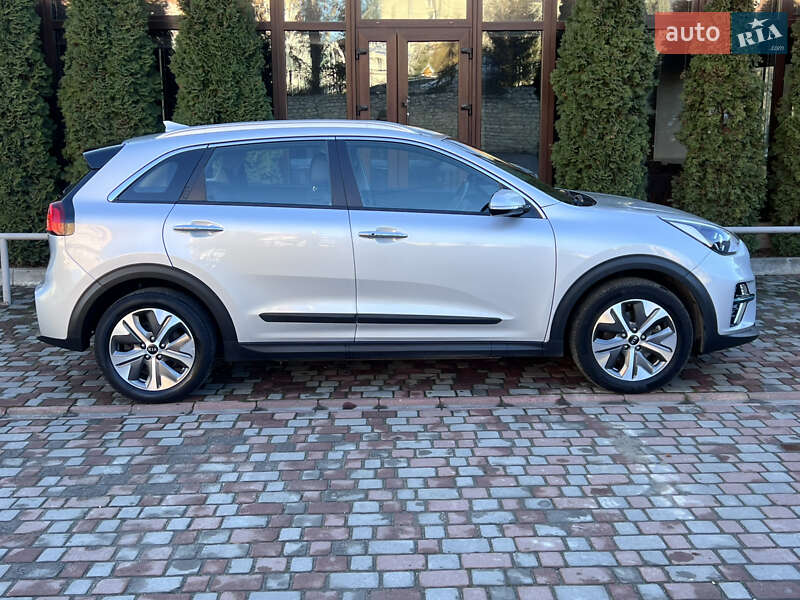 Внедорожник / Кроссовер Kia Niro 2021 в Тернополе