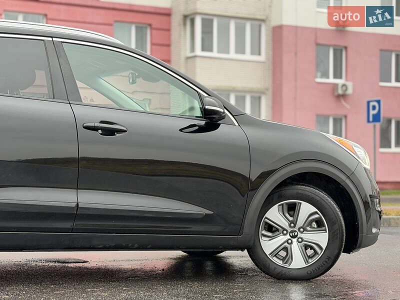 Внедорожник / Кроссовер Kia Niro 2018 в Виннице