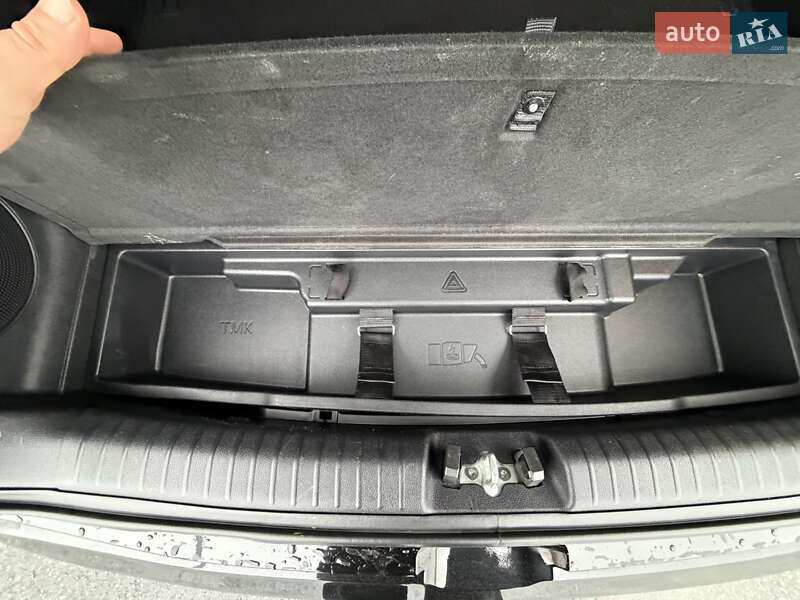 Внедорожник / Кроссовер Kia Niro 2018 в Виннице