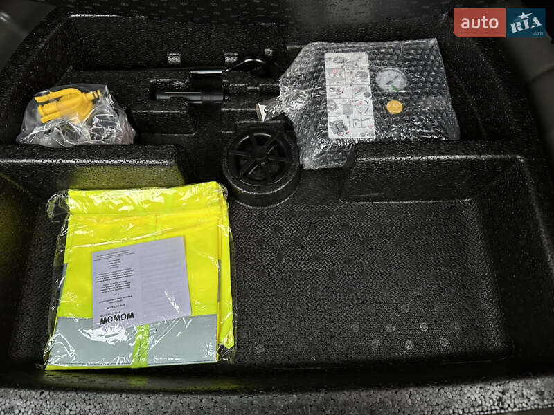 Внедорожник / Кроссовер Kia Niro 2020 в Ровно