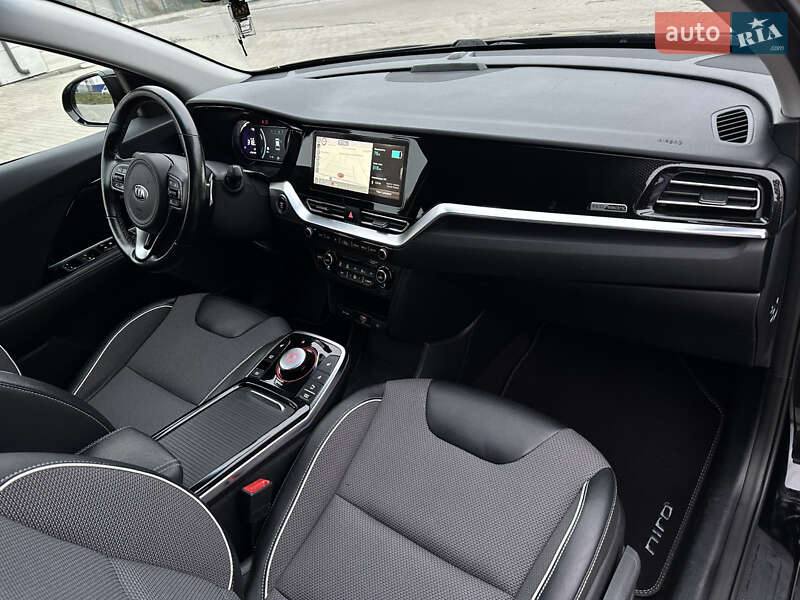 Внедорожник / Кроссовер Kia Niro 2020 в Ровно