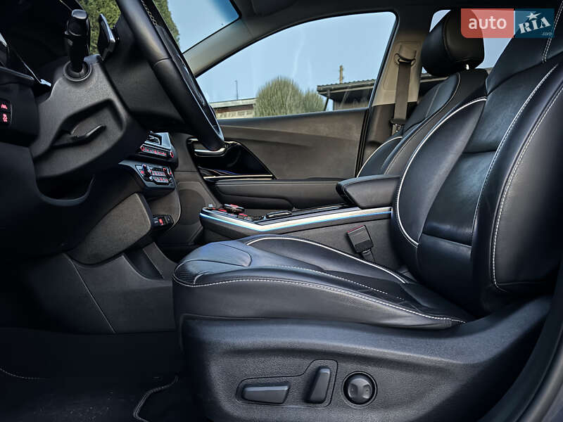 Внедорожник / Кроссовер Kia Niro 2020 в Львове фото 26 Внедорожник / Кроссовер Kia Niro 2020 в Львове