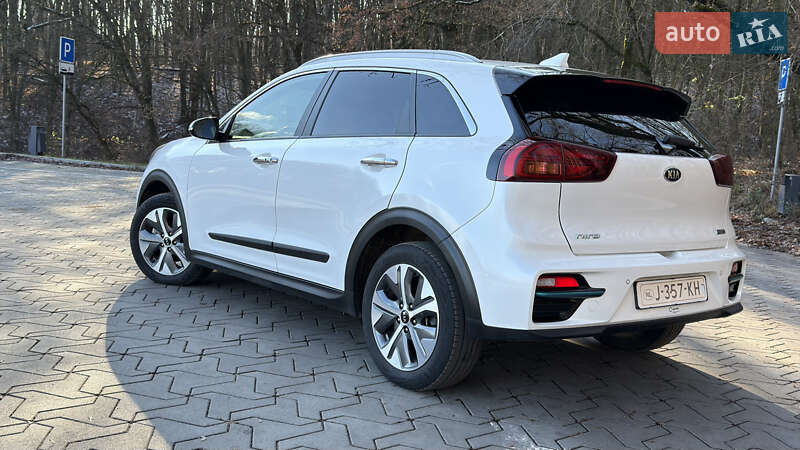 Позашляховик / Кросовер Kia Niro 2020 в Тернополі