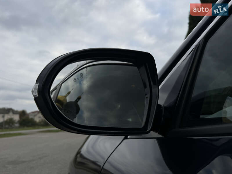 Внедорожник / Кроссовер Kia Niro 2020 в Дубно