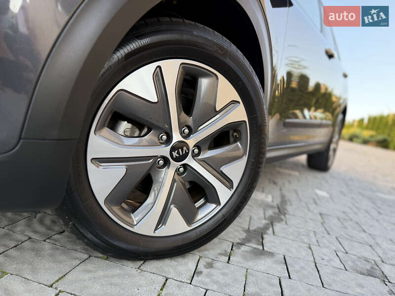 Позашляховик / Кросовер Kia Niro 2020 в Трускавці