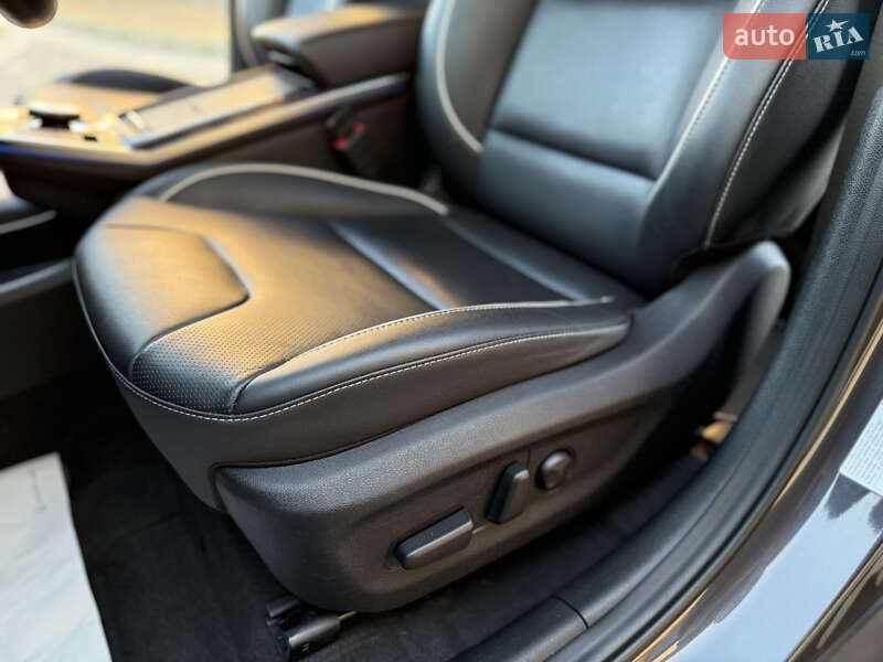 Позашляховик / Кросовер Kia Niro 2020 в Трускавці