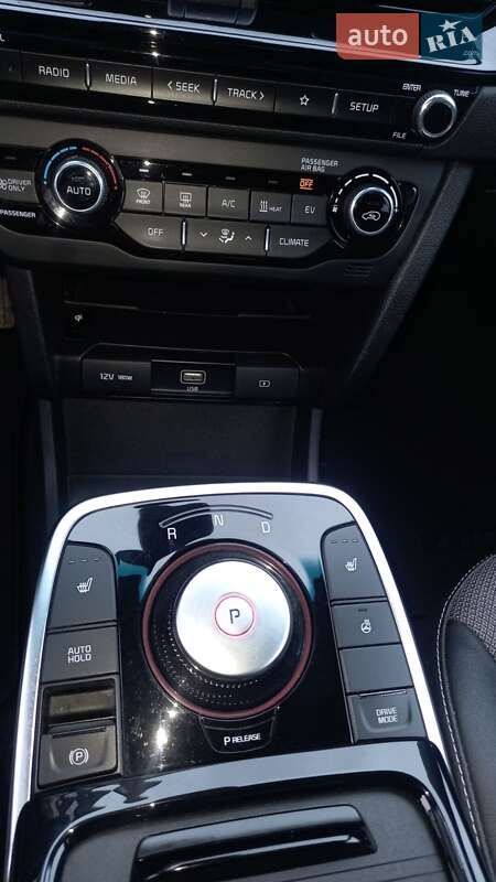 Внедорожник / Кроссовер Kia Niro 2022 в Ивано-Франковске