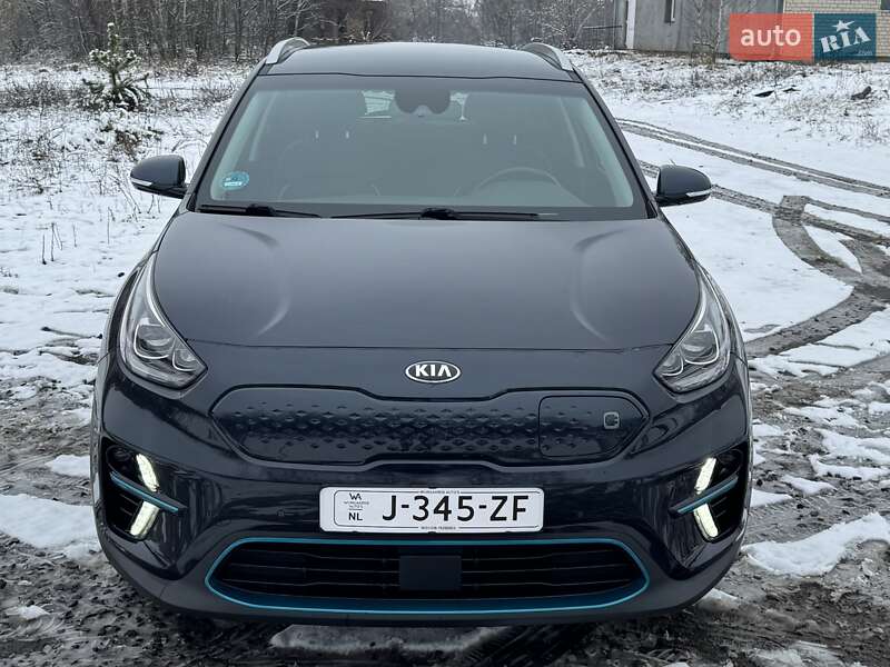 Внедорожник / Кроссовер Kia Niro 2020 в Хмельницком
