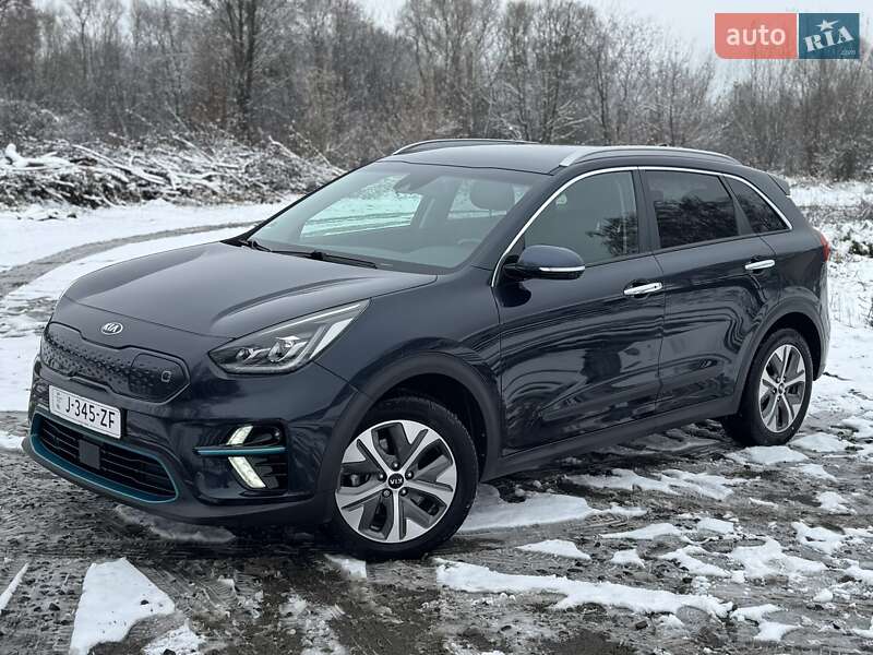 Внедорожник / Кроссовер Kia Niro 2020 в Хмельницком